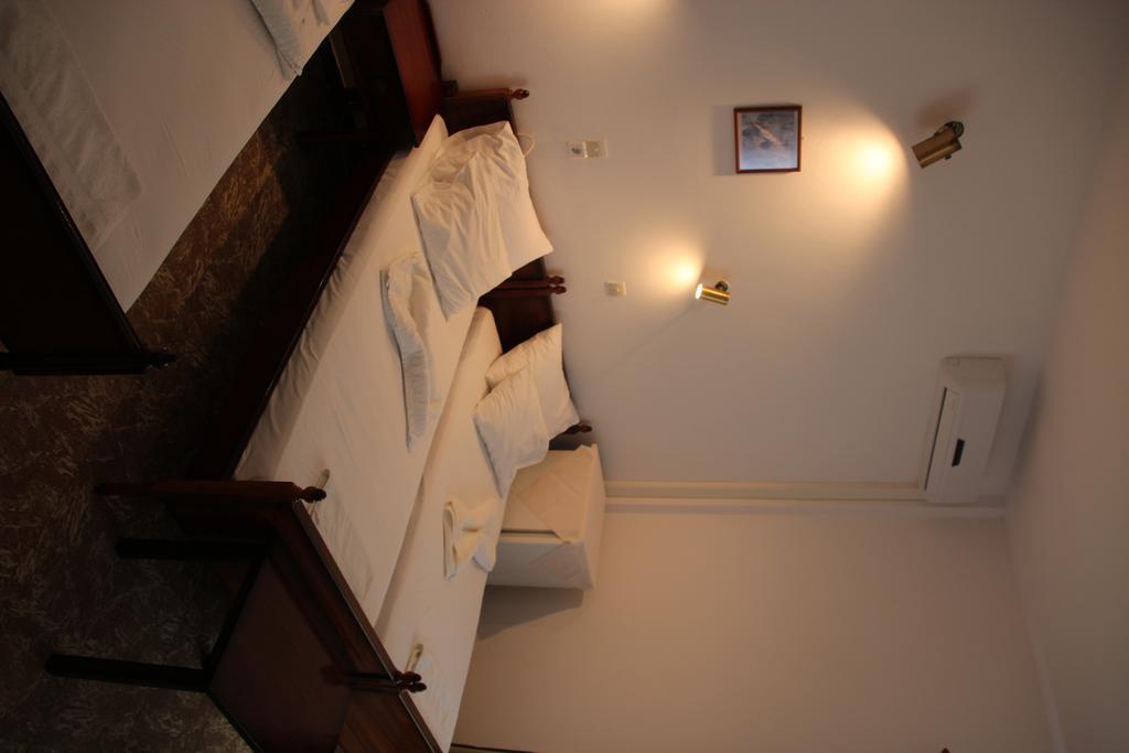 Cohyli Hotel Ireo  Oda fotoğraf